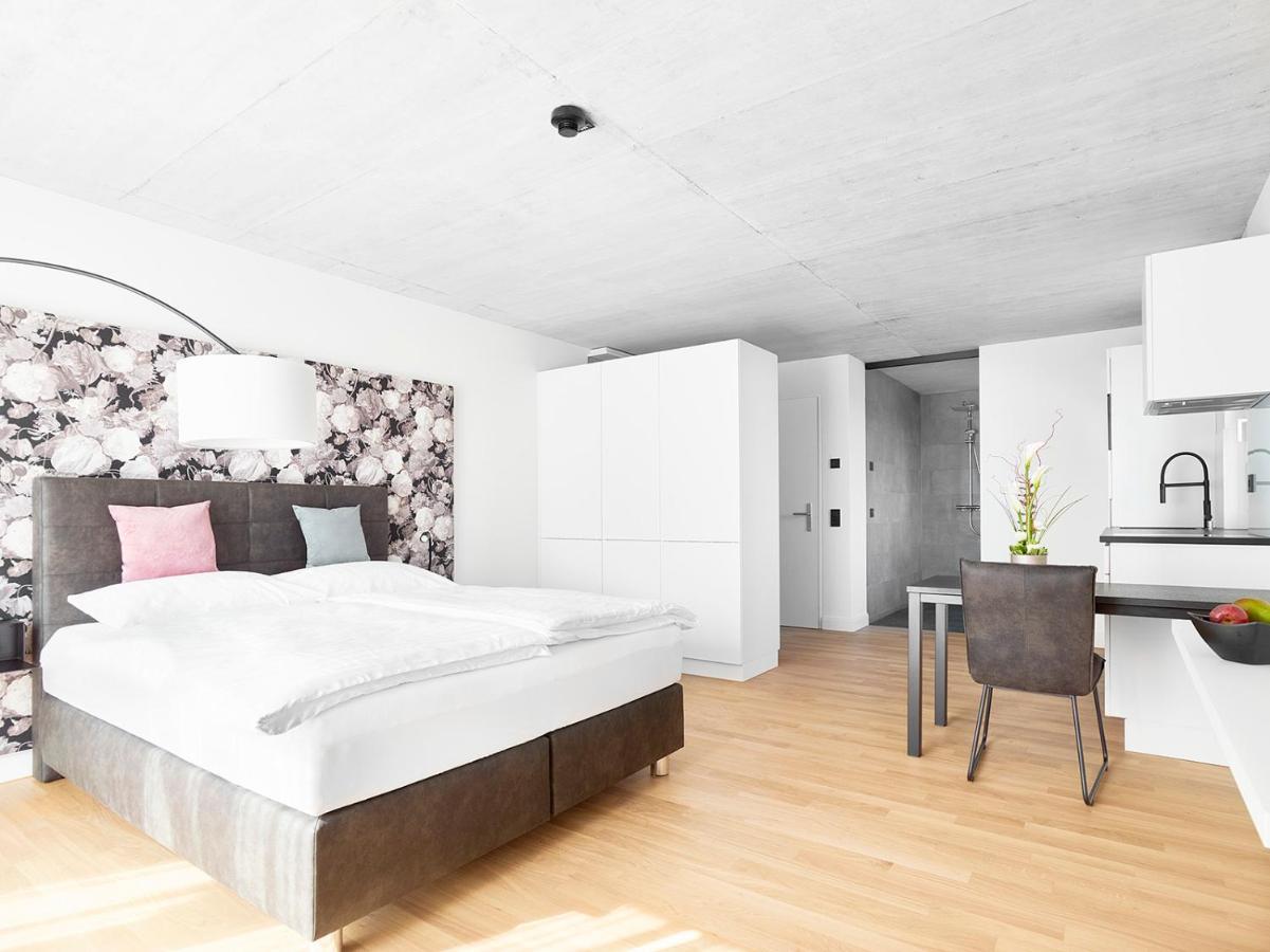Livisit Bergapartments Stuttgart Exteriör bild